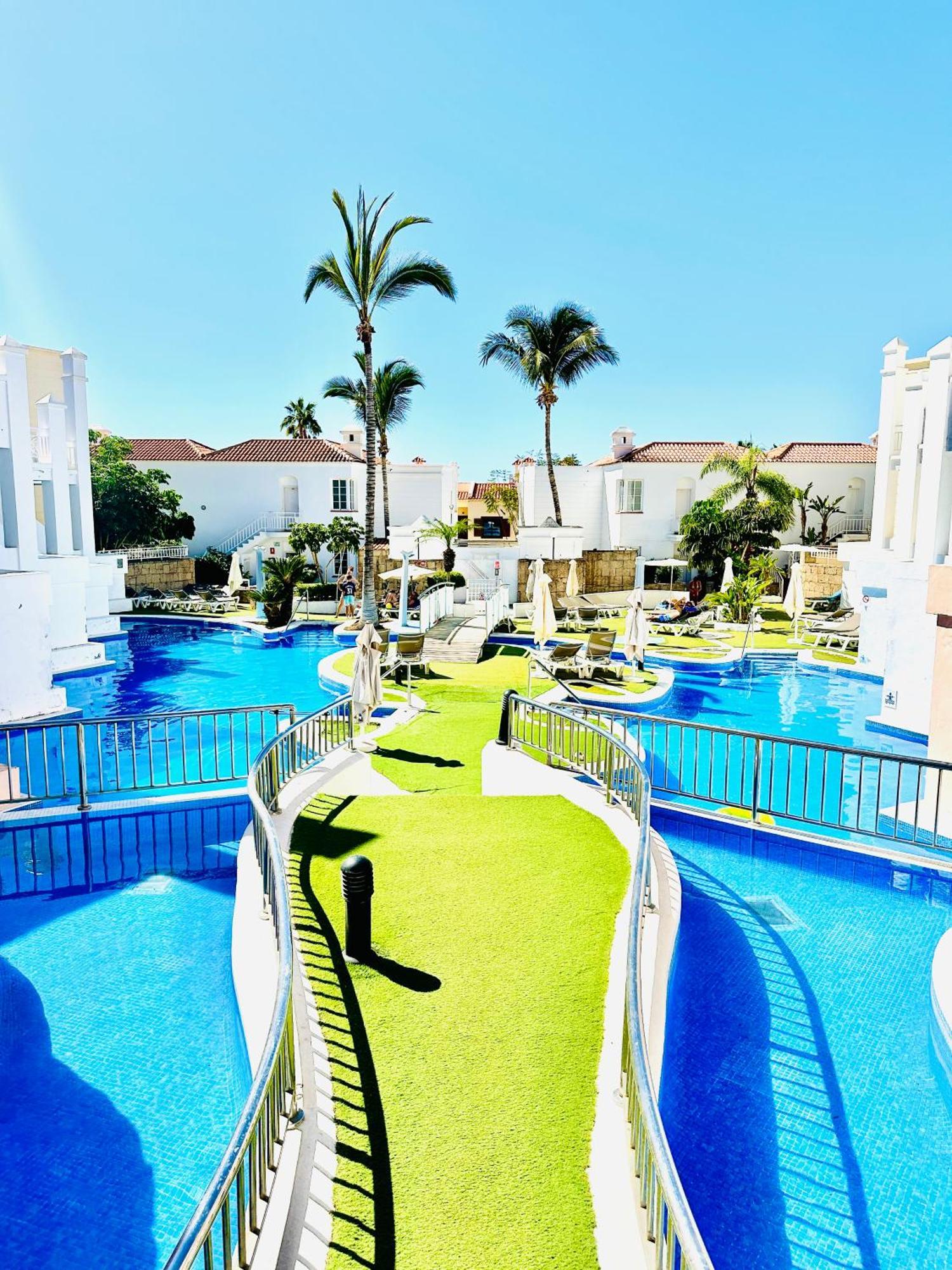 Luxury Villa Fanabe With Private Garden Costa Adeje  Εξωτερικό φωτογραφία